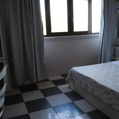 Ξενοδοχείο Business