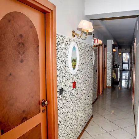 Business Отель 3*